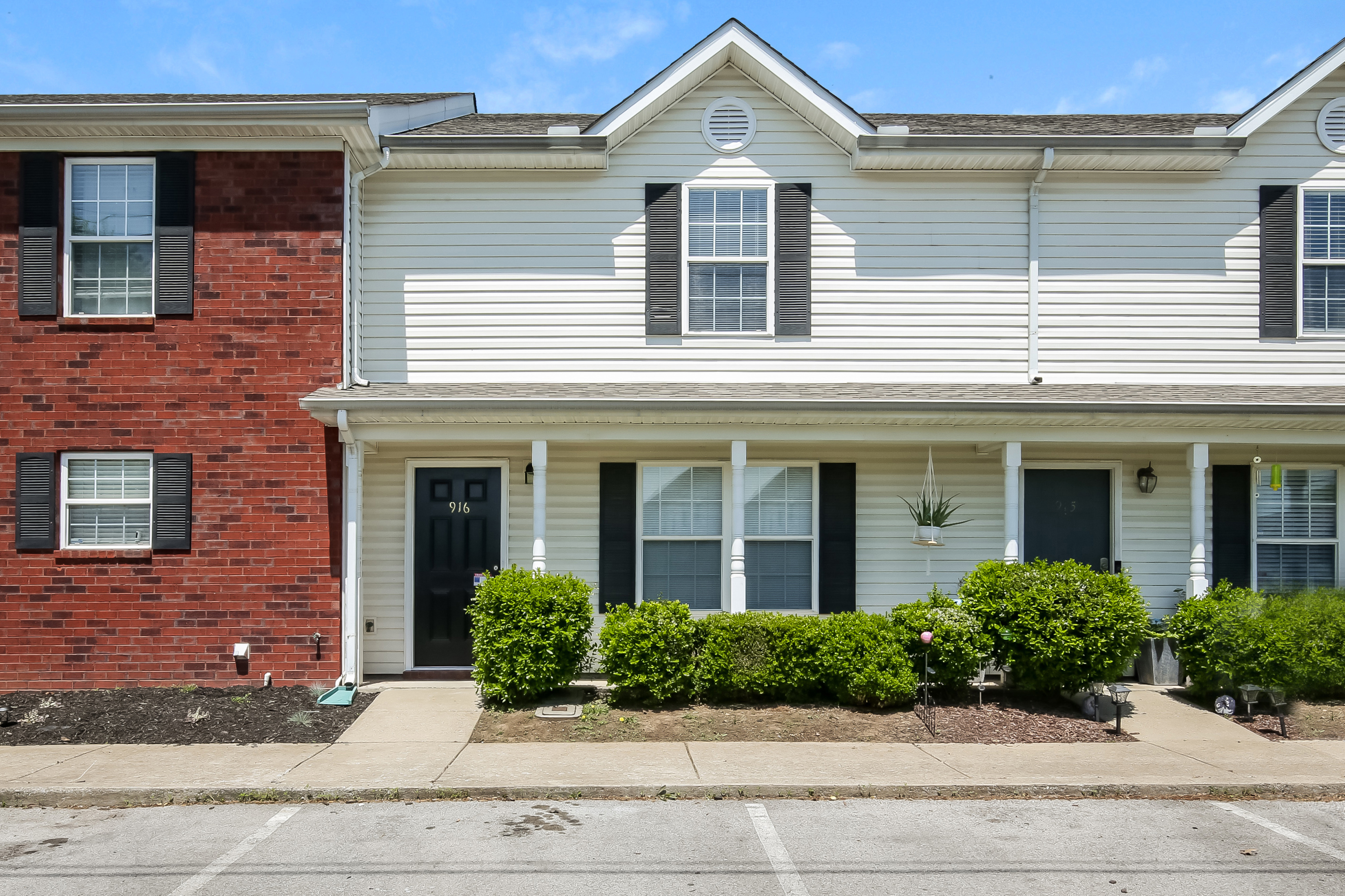 916 Patty Cove La Vergne, TN 37086